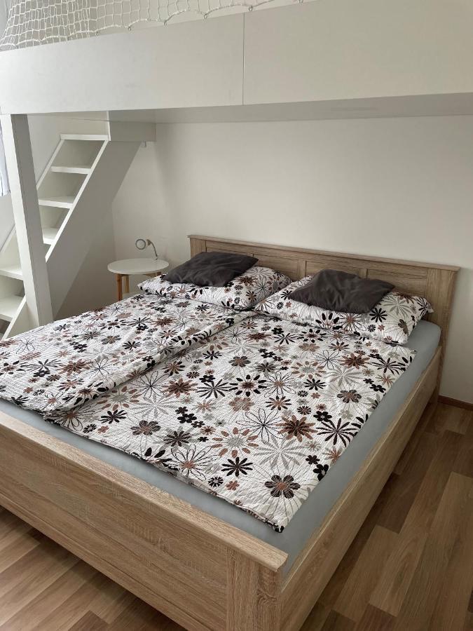 Apartman Studnice Na Vysocine Нове-Место-на-Мораве Экстерьер фото